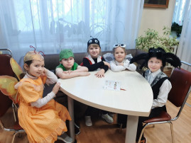 Литературный турнир в библиотеке. Литературный турнир в библиотеке.